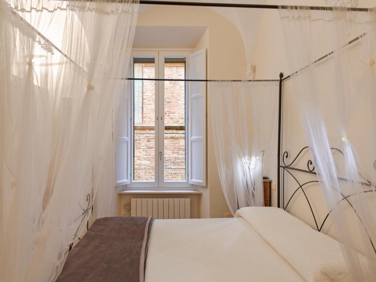 B&B Quattro Cantoni Siena Eksteriør bilde