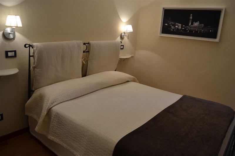 B&B Quattro Cantoni Siena Eksteriør bilde