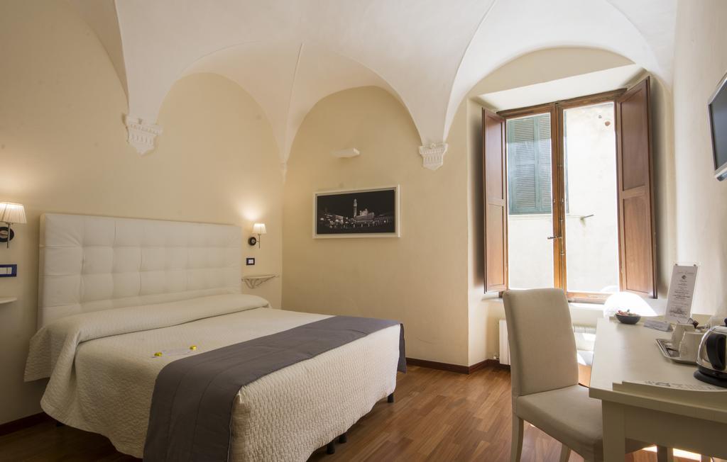 B&B Quattro Cantoni Siena Eksteriør bilde