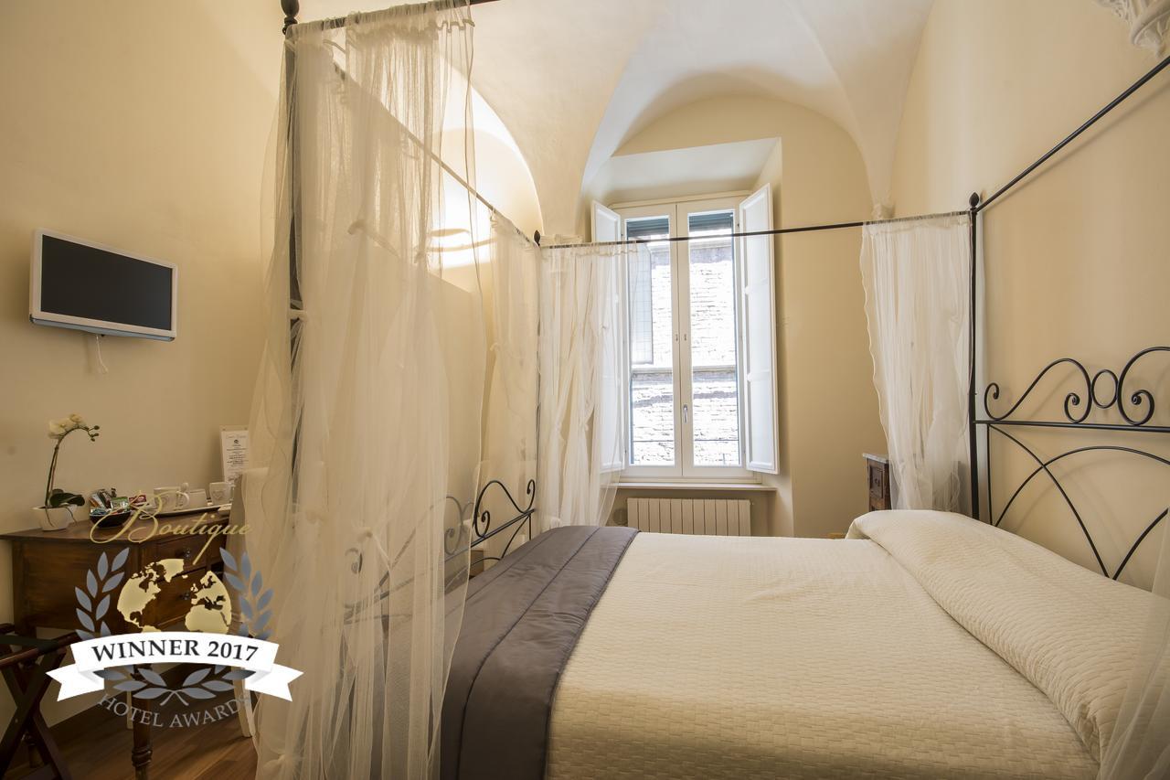 B&B Quattro Cantoni Siena Eksteriør bilde